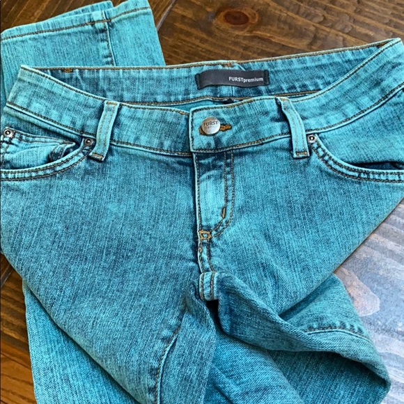 Jeans - Picture 2 of 3